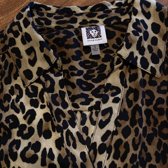 Anne Klein Leopard Print Relaxed Fit Roll Tab Sleeves Pullover Size S - Picture 4 of 9
